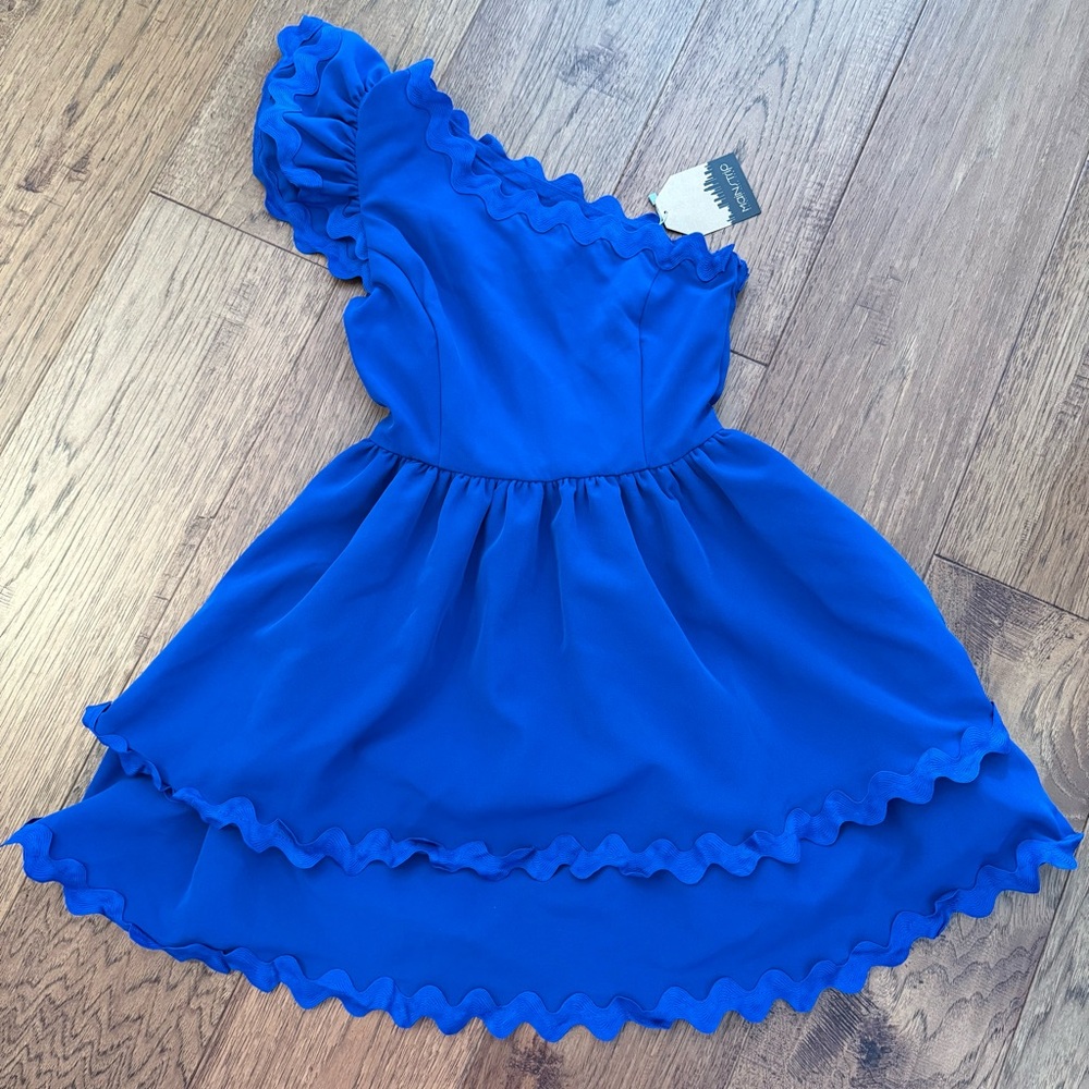 One shoulder babydoll dress